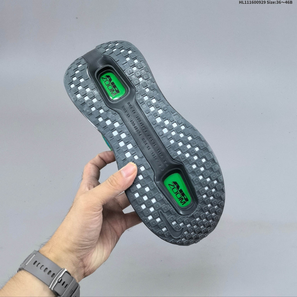 Nike Vomero Premium – Teal & Green